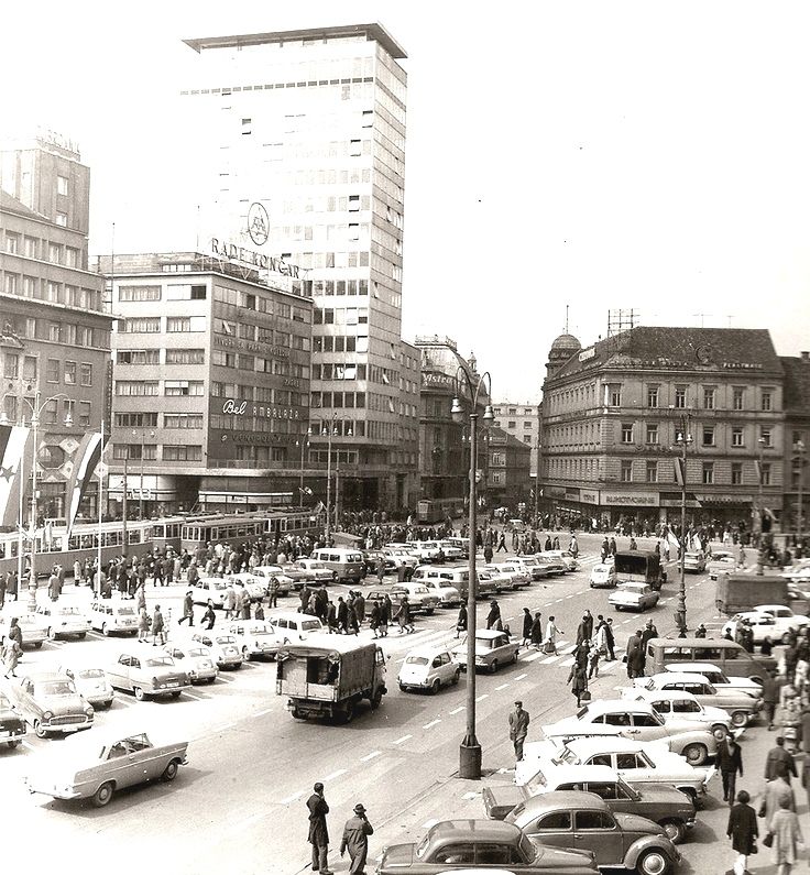 Trg Republike (današnji Trg bana Jelačića) 1960-ih godina B